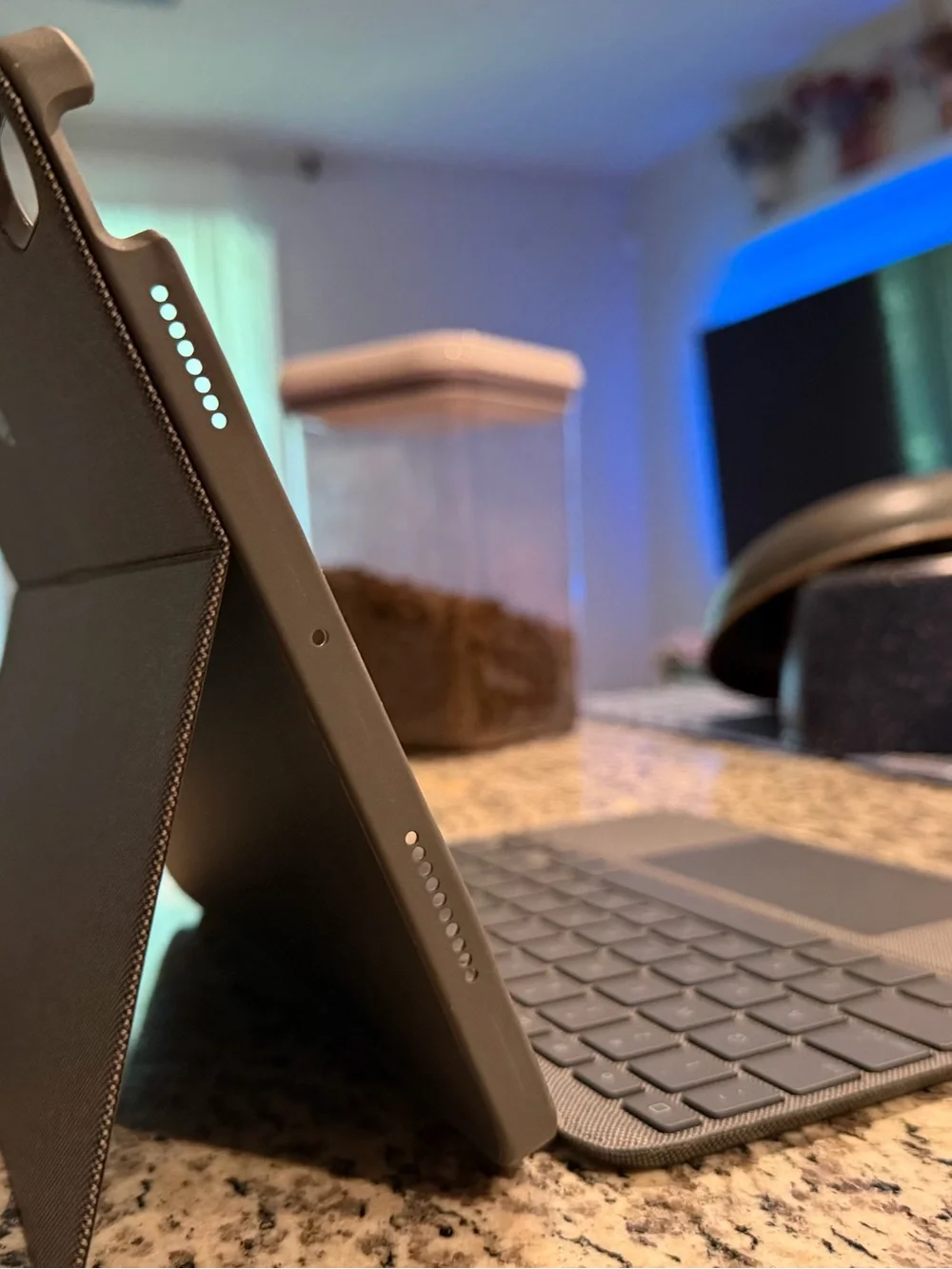 Logitech Gray Bluetooth Tablet Keyboard Case with Trackpad